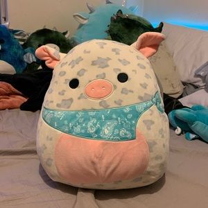 ‼️SOLD‼️ Rosie the pig squishmallow 12”
